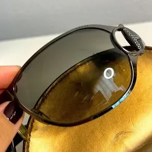 Gucci | Accessories | Authentic Gucci Sunglasses Gg 2737  display picture 1